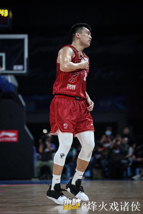 张才仁上篮再中，北京末节打出20-7高潮&领先至31分