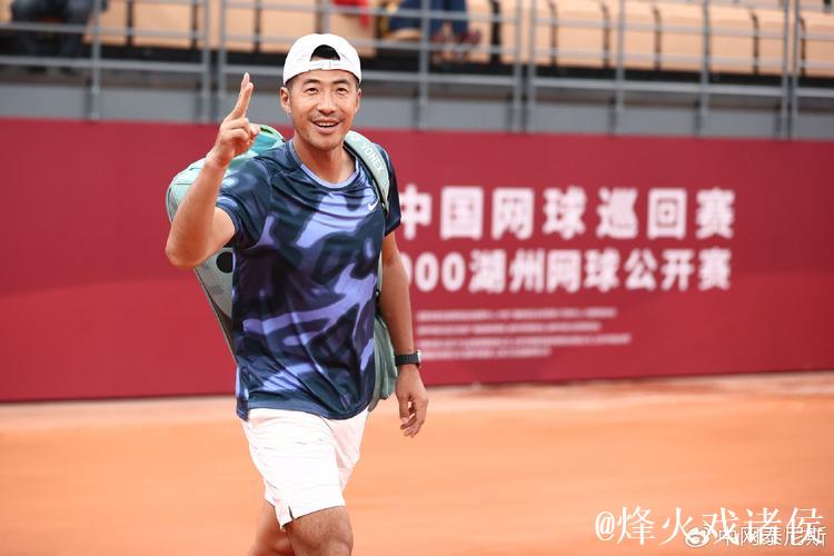 CTA1000湖州网球公开赛开幕 李喆张凌豪领衔出战 CTA1000湖州网球公开赛开幕 李喆张凌豪领衔出战